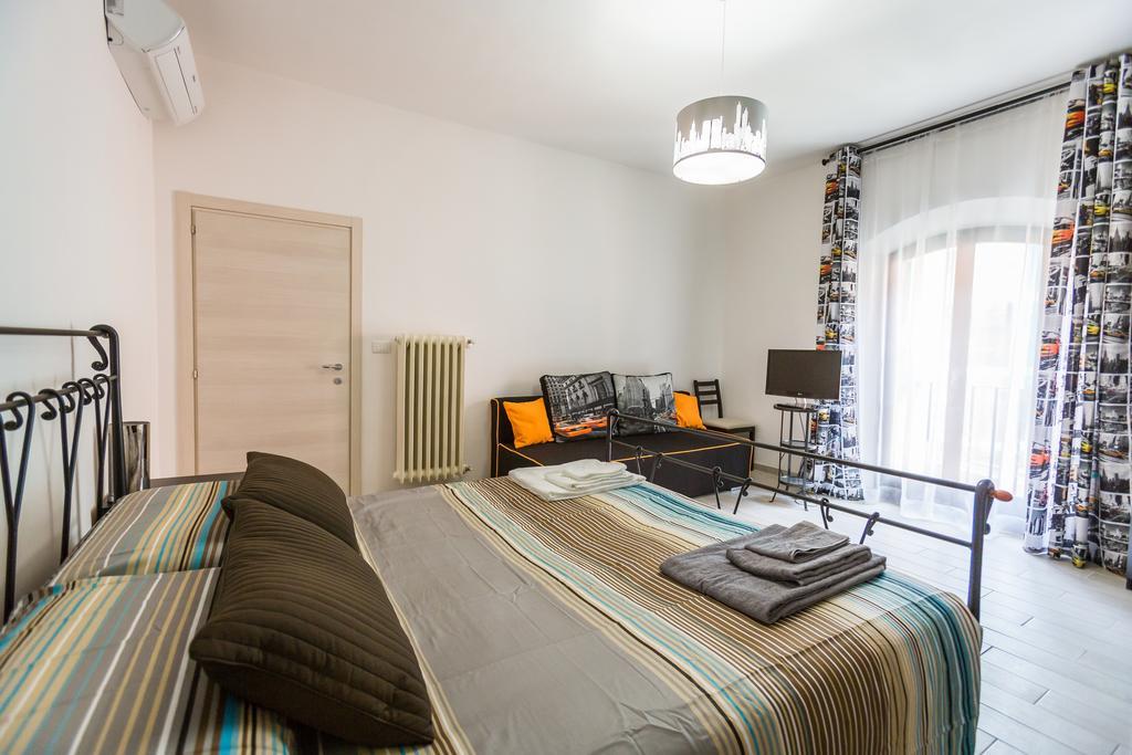Bologna Butterfly Apartment Lippo Exterior photo